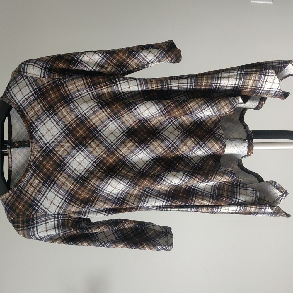 BRAND NEW BLOUSE